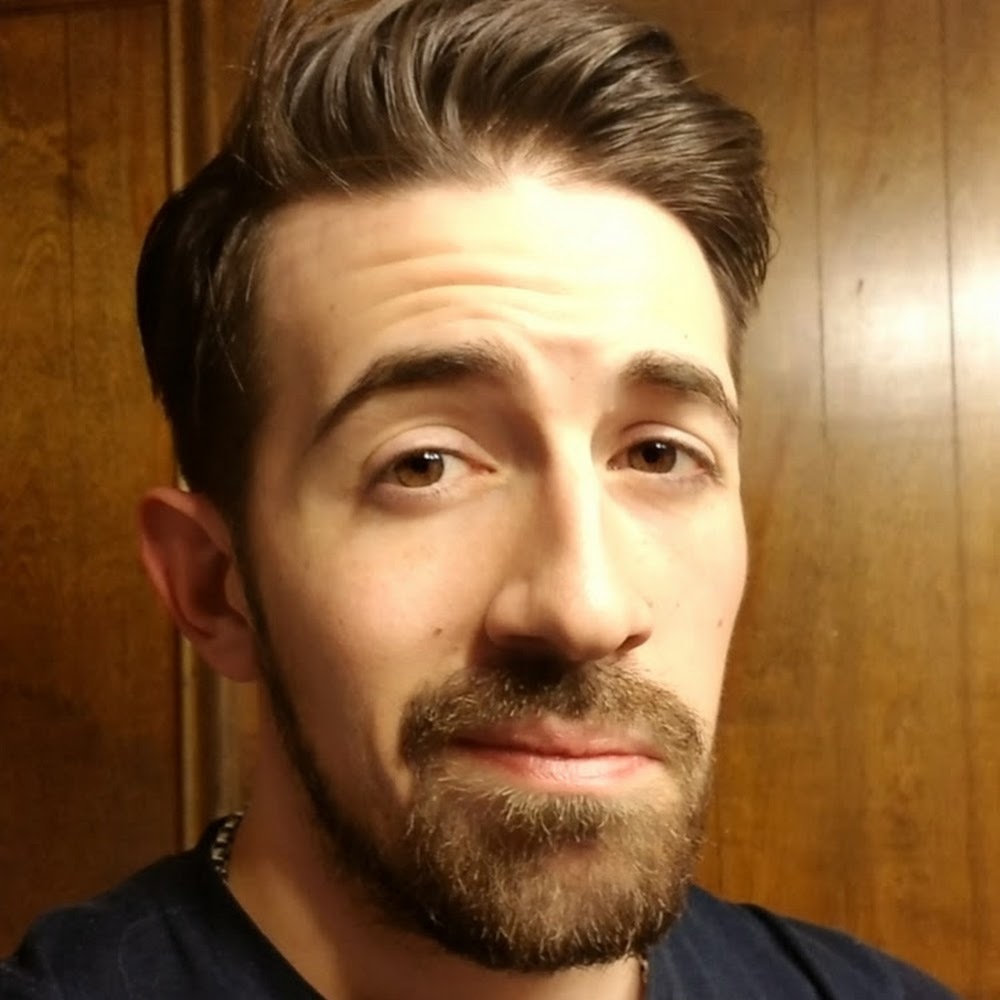 Meet your Posher, Ashton